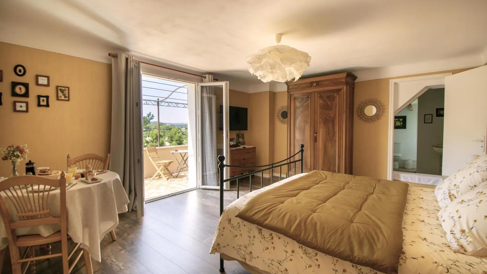 Appartement Juste En Provence à Saint-Saturnin-lès-Apt